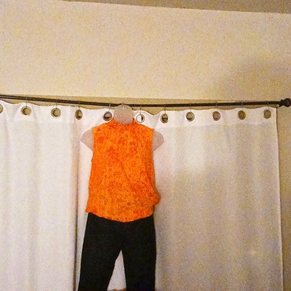 Top - Picture 3 of 10